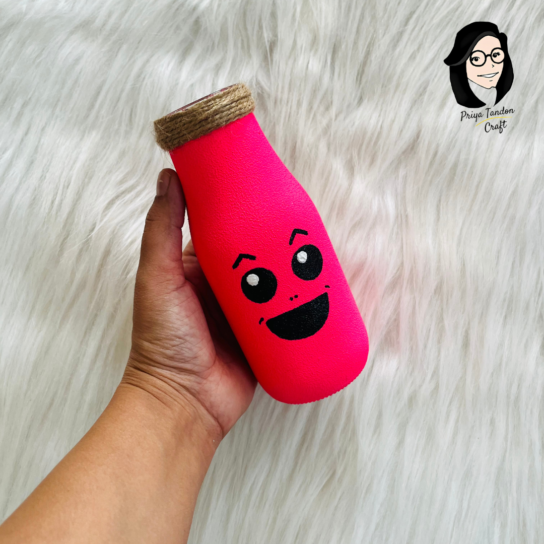 Happy Emoji Bottle - Pink