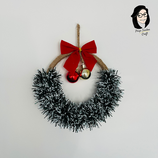 Wreath For Christmas Decoration